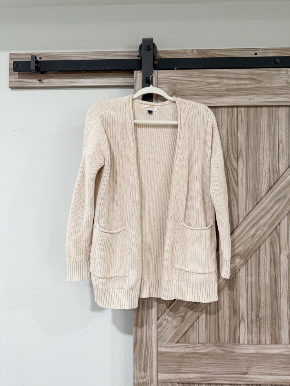 Universal Thread Cream Open-Front Pocket Cardigan